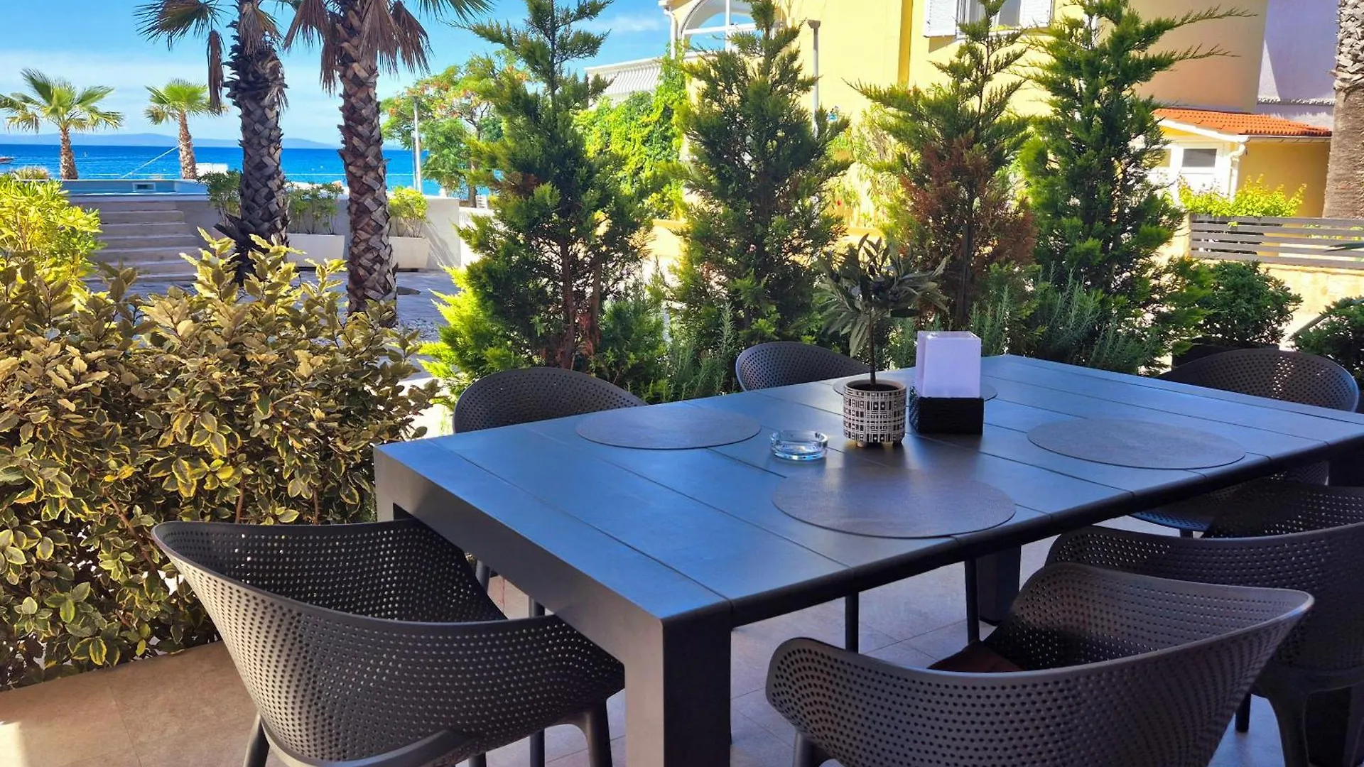Dinary Apartman Vir 0*,  Croatia